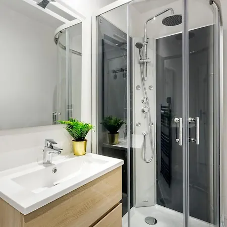 Cozy 3 Bedrooms Apartment - Arc De Triomphe * Paris