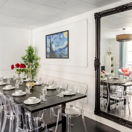 Cozy 3 Bedrooms Apartment - Arc De Triomphe Paris